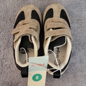 Cat & Jack Kids Black and Tan Sneakers